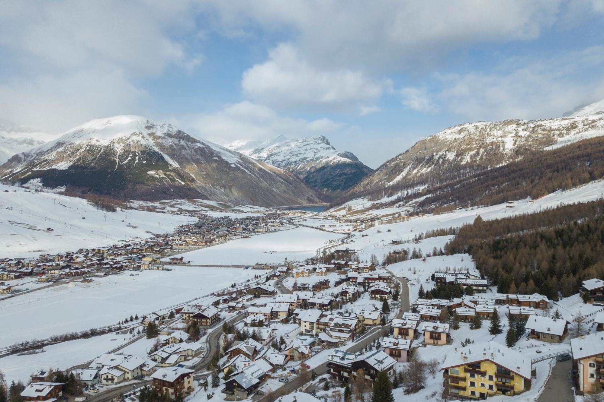Sponda Ski In- Ski Out Mt 50 - Happy Rentals Livigno Exteriör bild